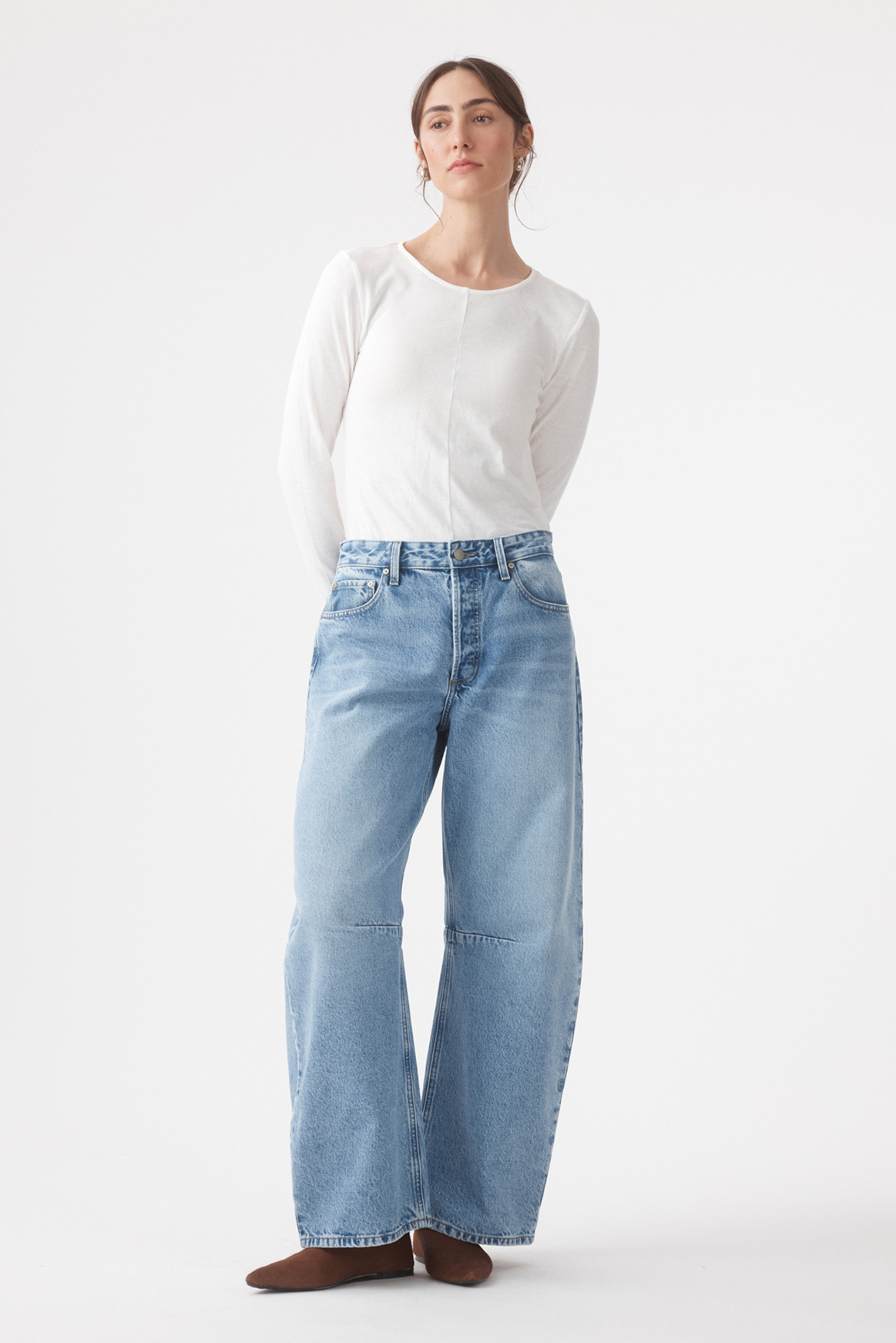 Vera Barrel Leg Jeans - Tonal