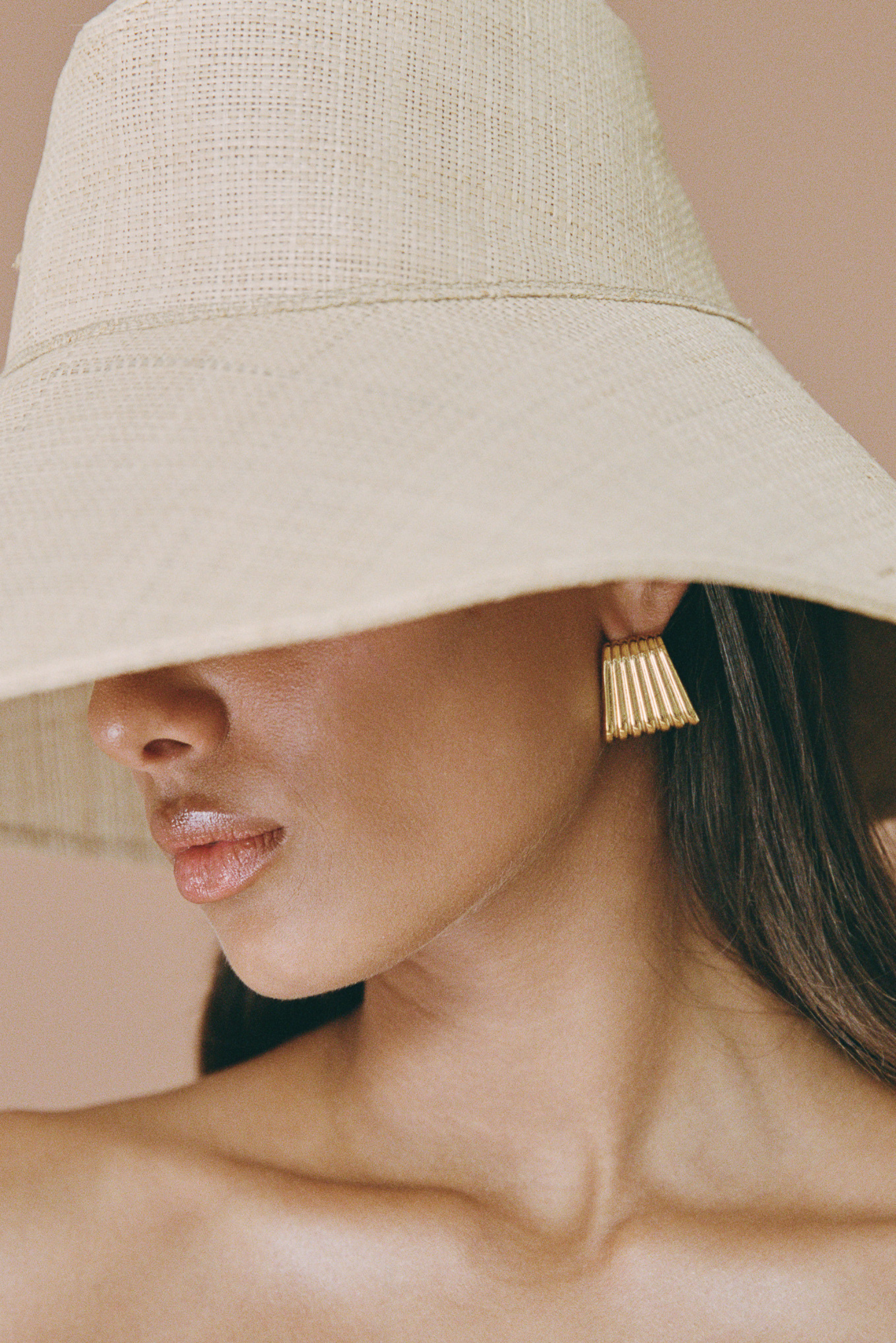 Caterpillar Earrings - Gold