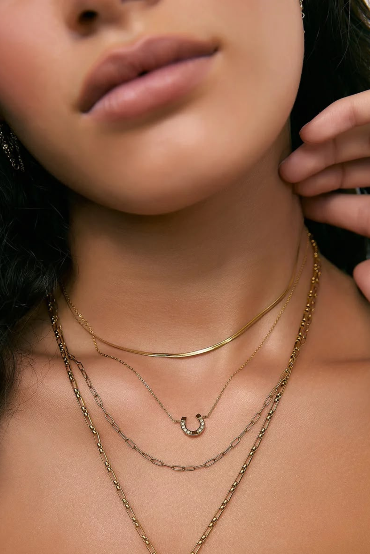 Lucky Horseshoe Necklace - Gold