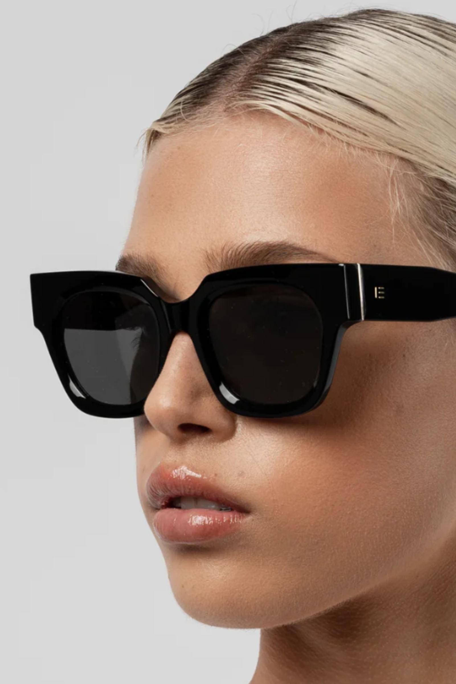 Rae Sunglasses - Black