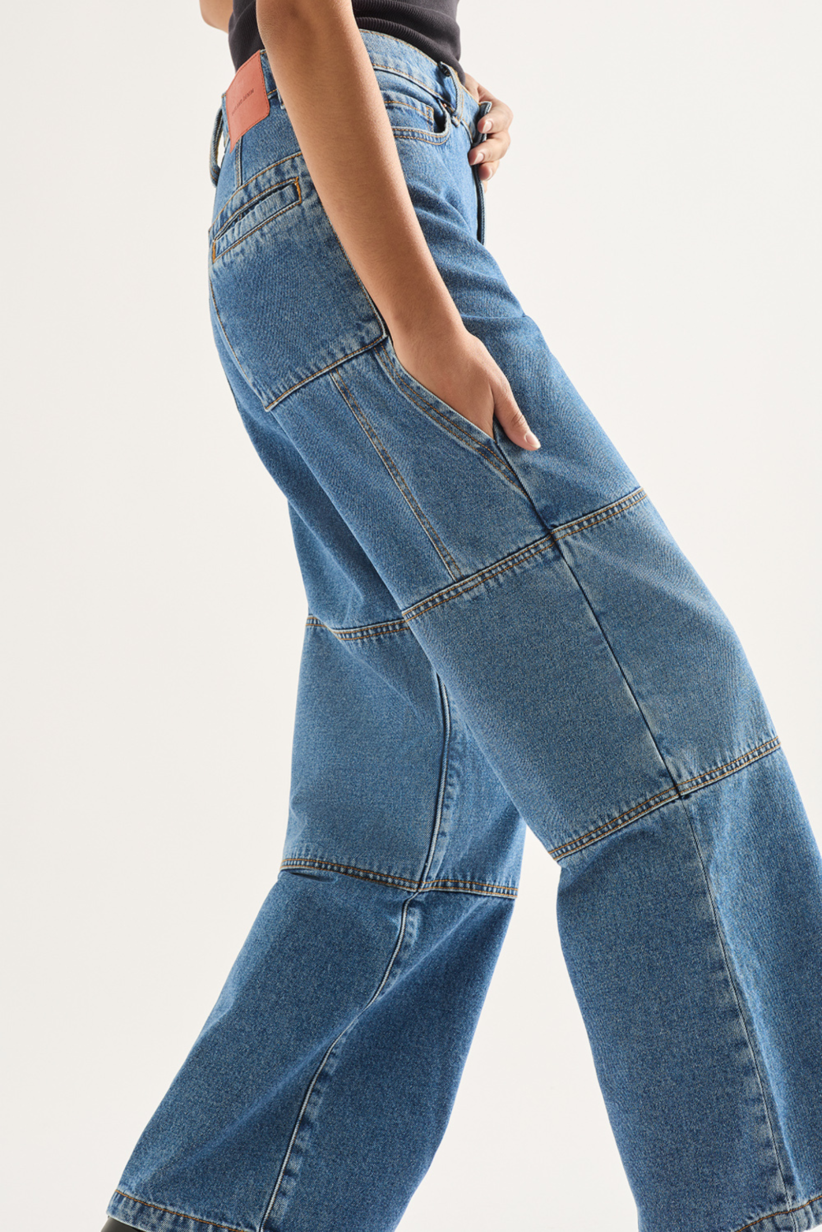 Outland Bianca Jeans - Moment Mid Blue