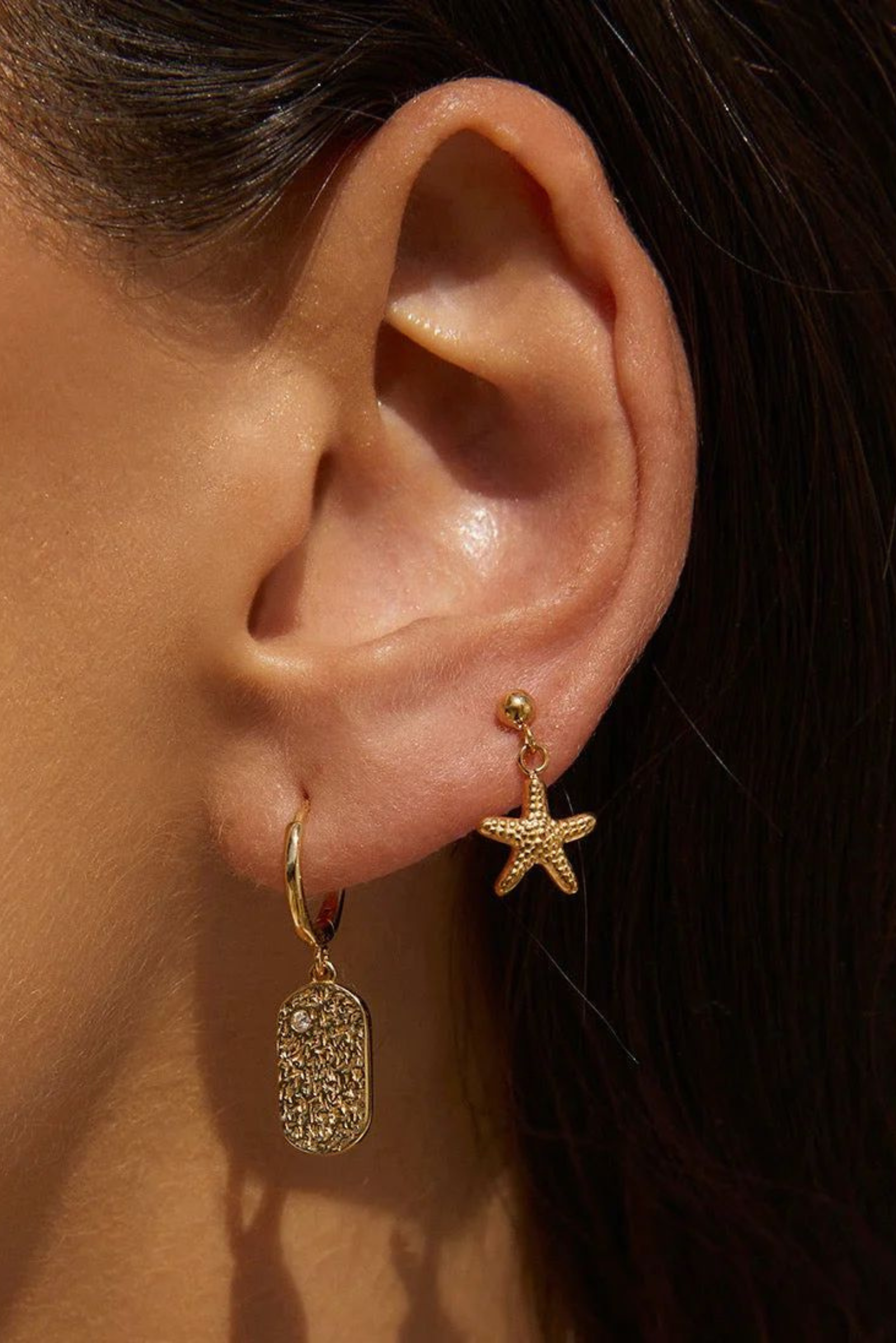 Neptune Earrings - Gold