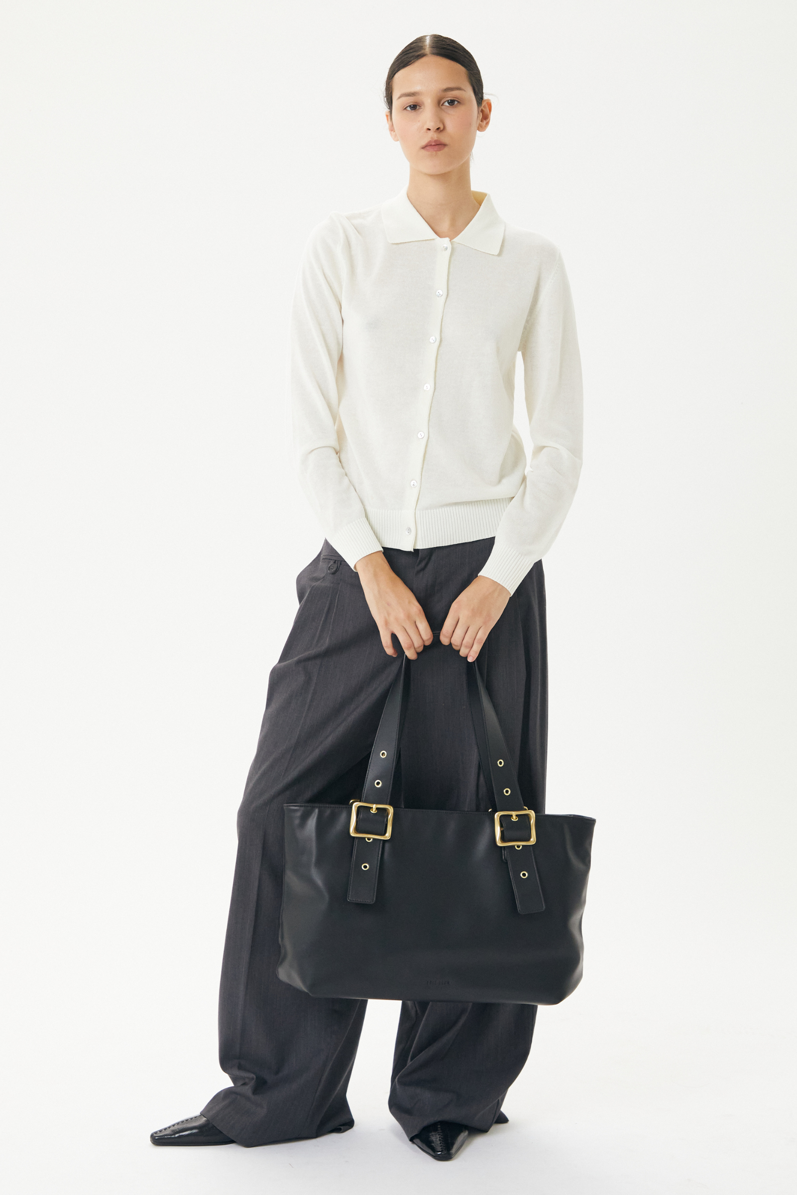 East-West Weekender - Black