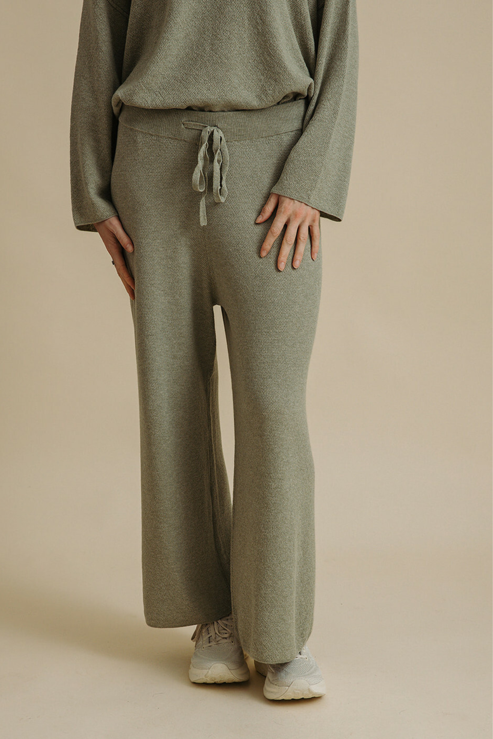 Winter Retreat Pants - Acacia