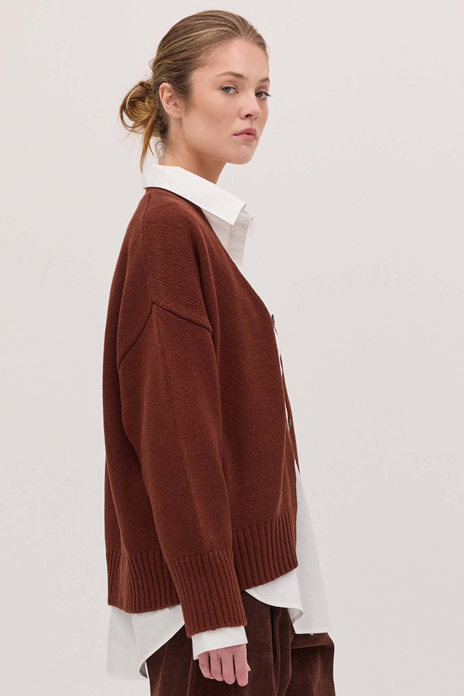 The Cardigan - Mahogany