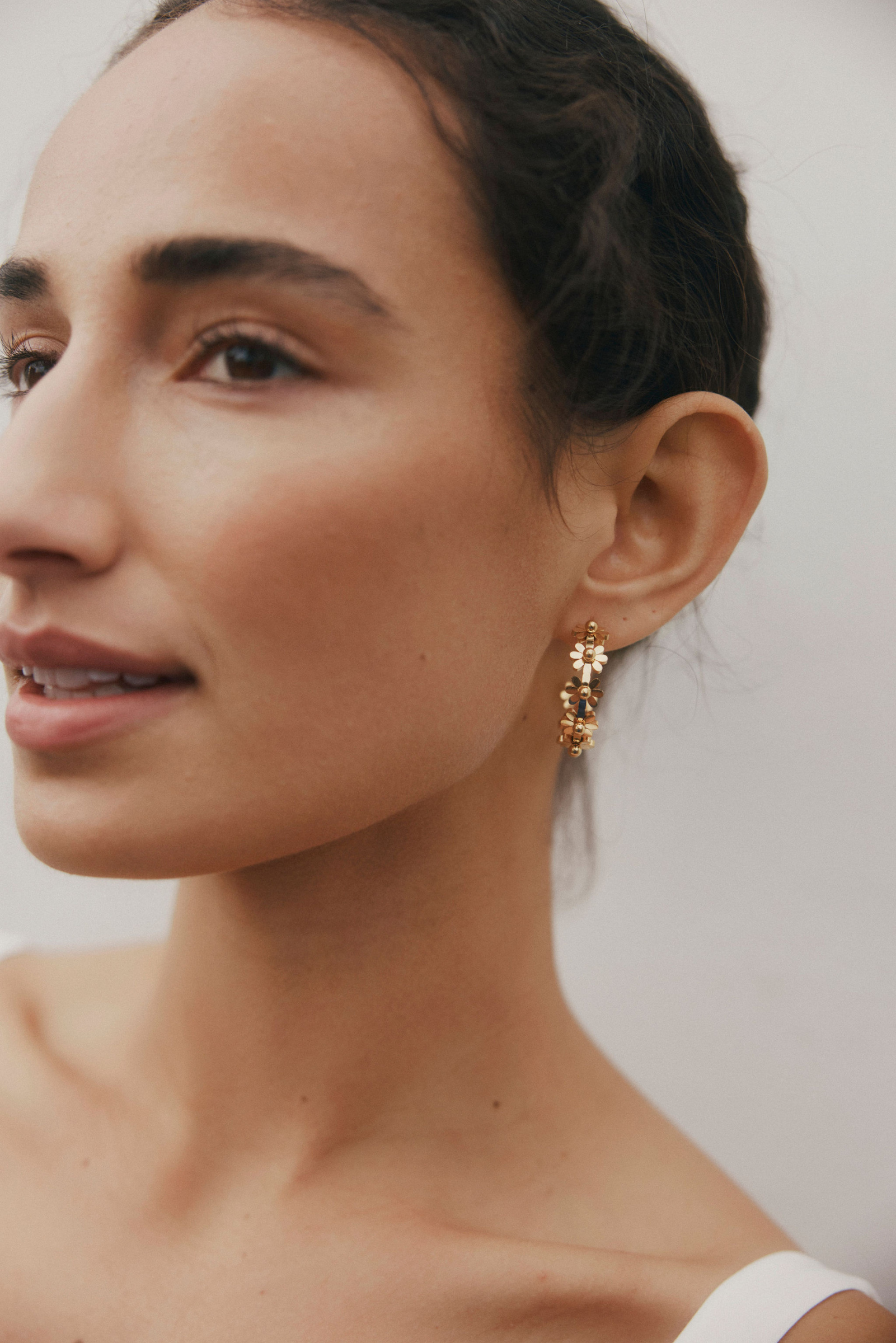 Meadow Hoops - Gold