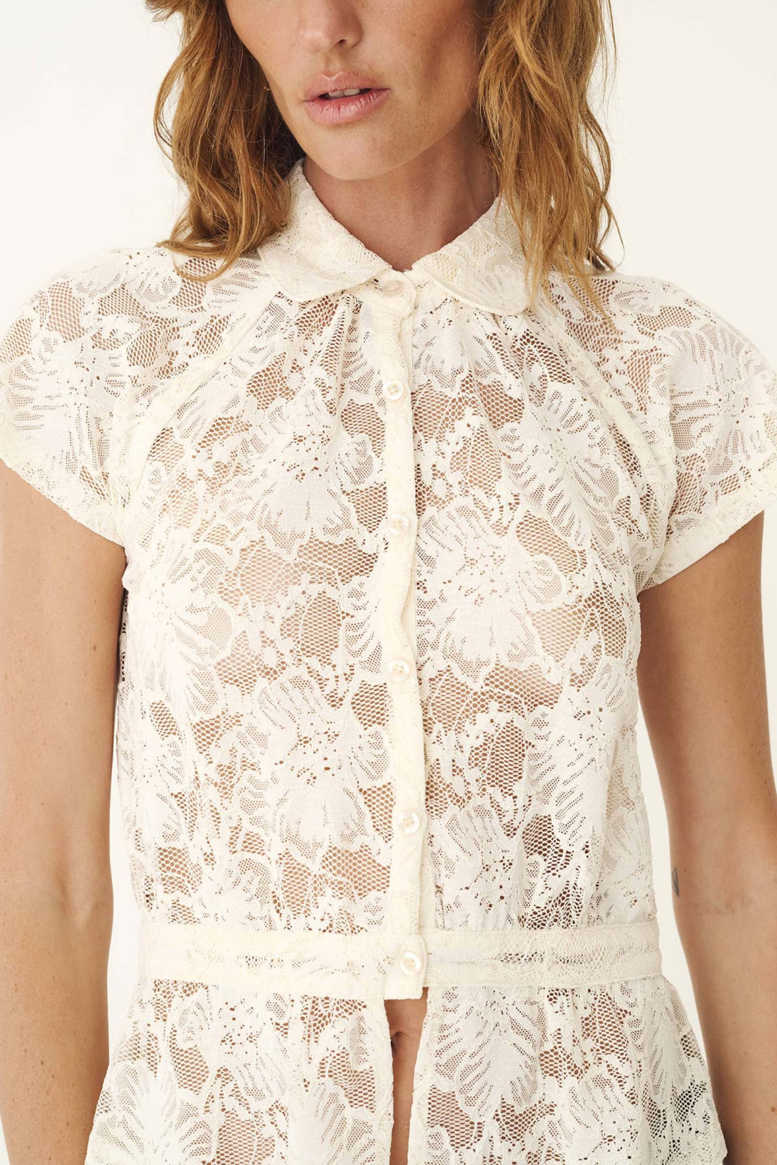 Allie Peplum Blouse - Creme Lace