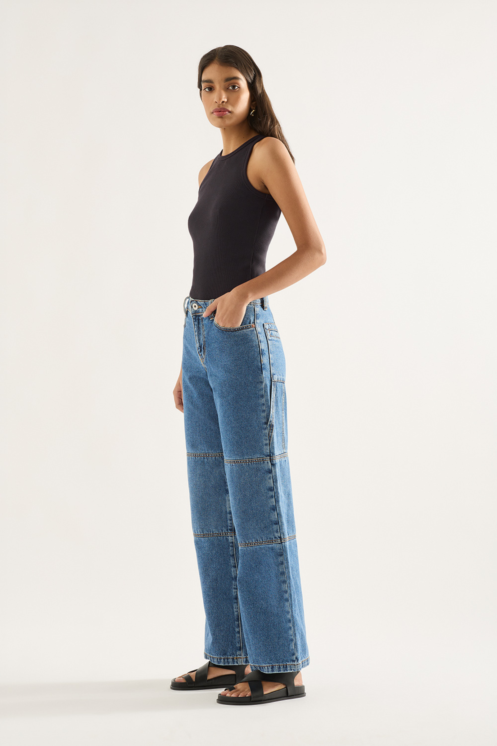 Outland Bianca Jeans - Moment Mid Blue