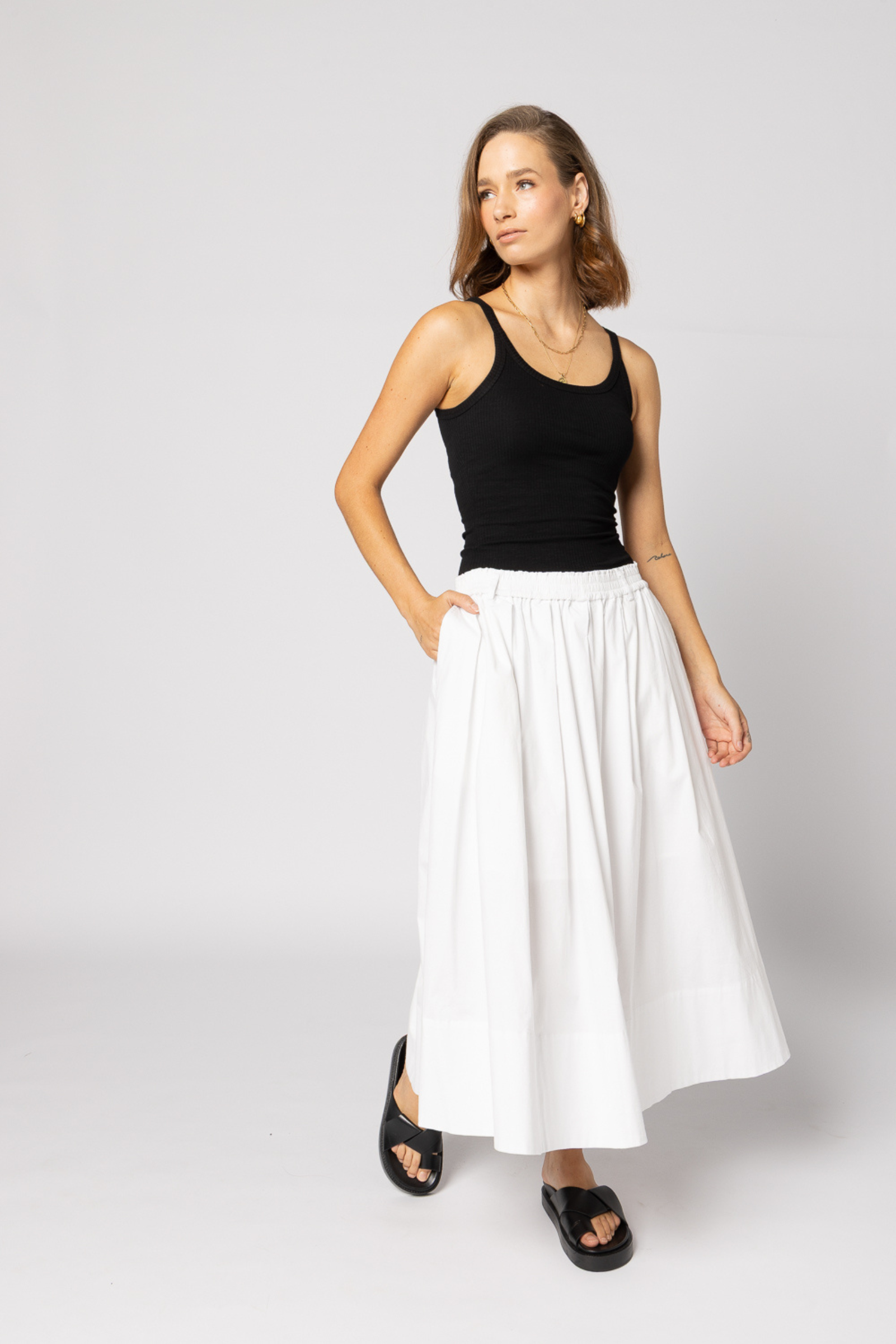 Direction Skirt - White