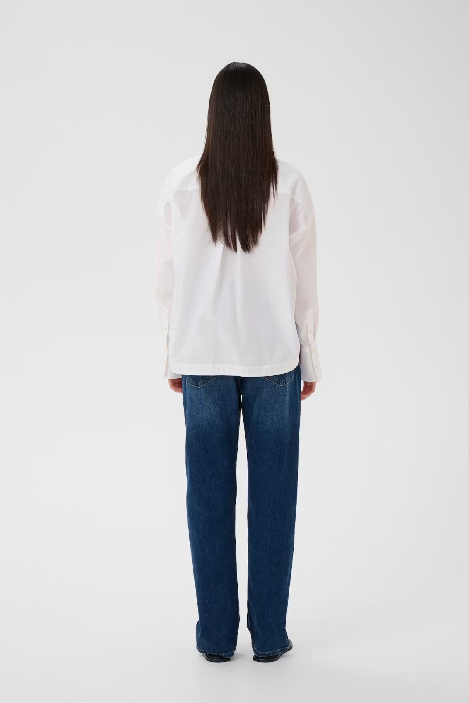 Lelo Neola Shirt - White