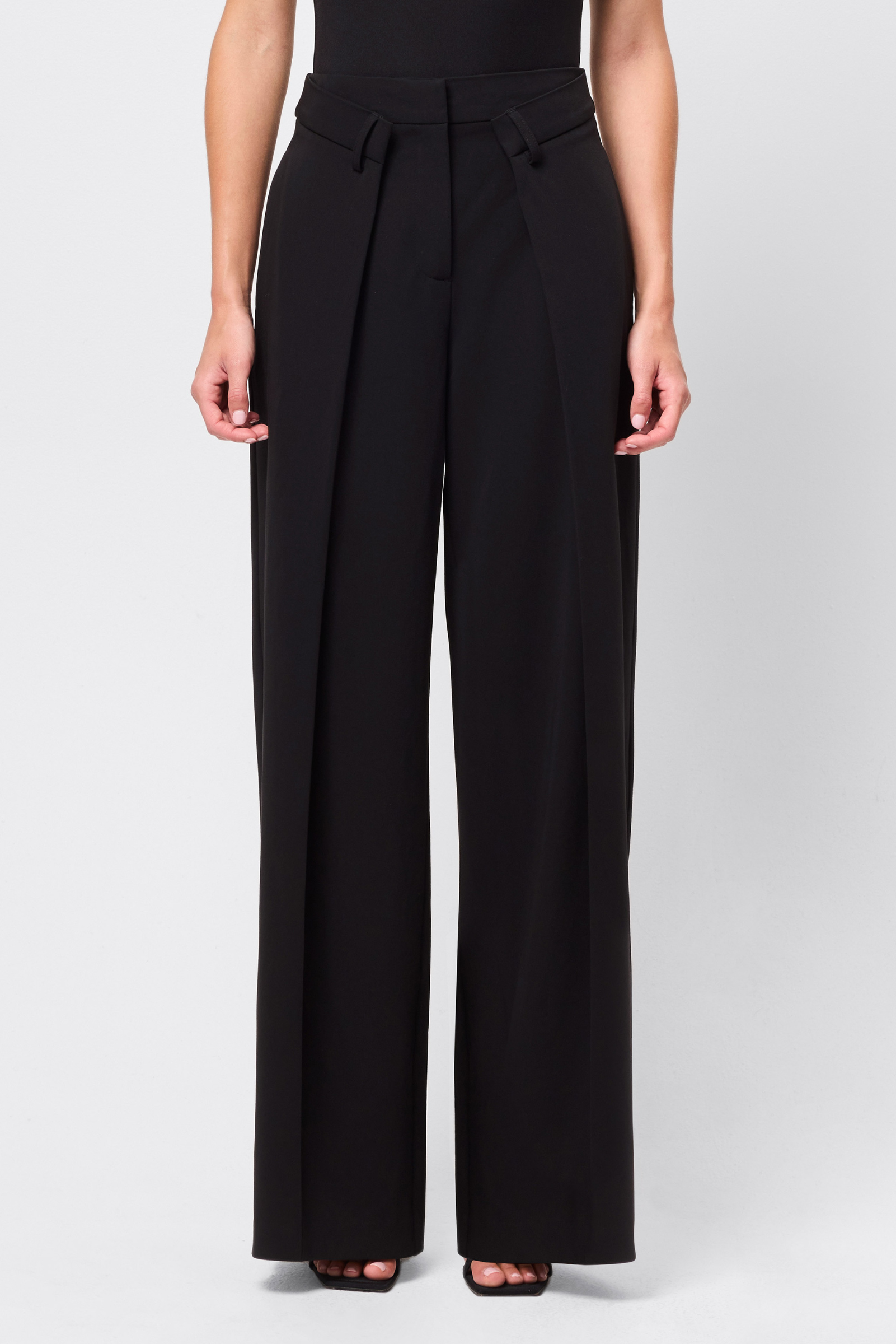 Transcend Pants - Black