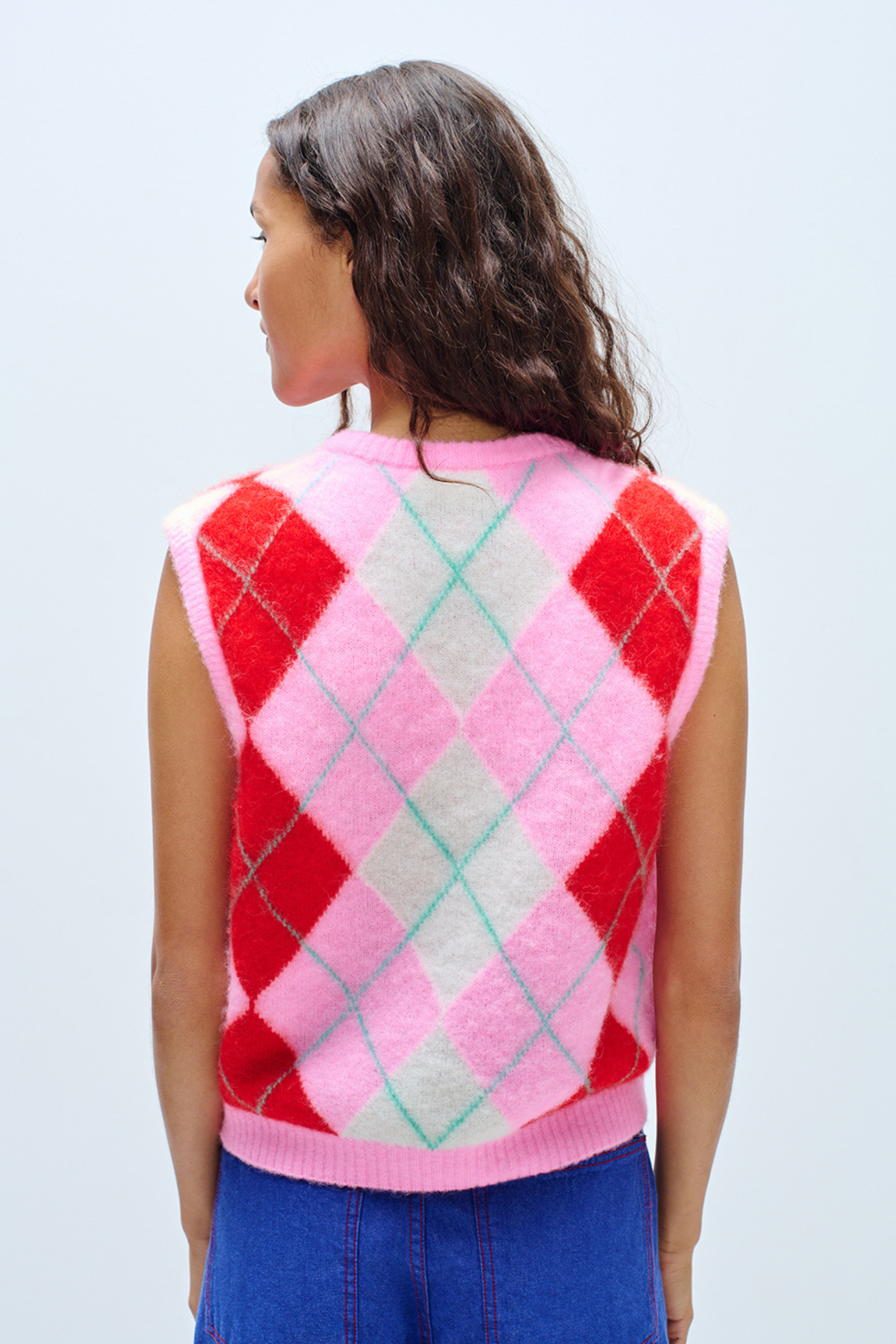 Vitow Vest - Charly Rose