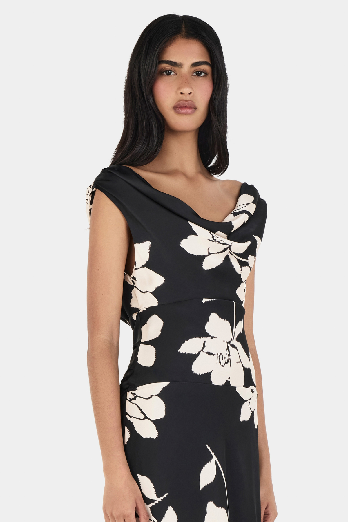 Nean Dress - Night Thorn