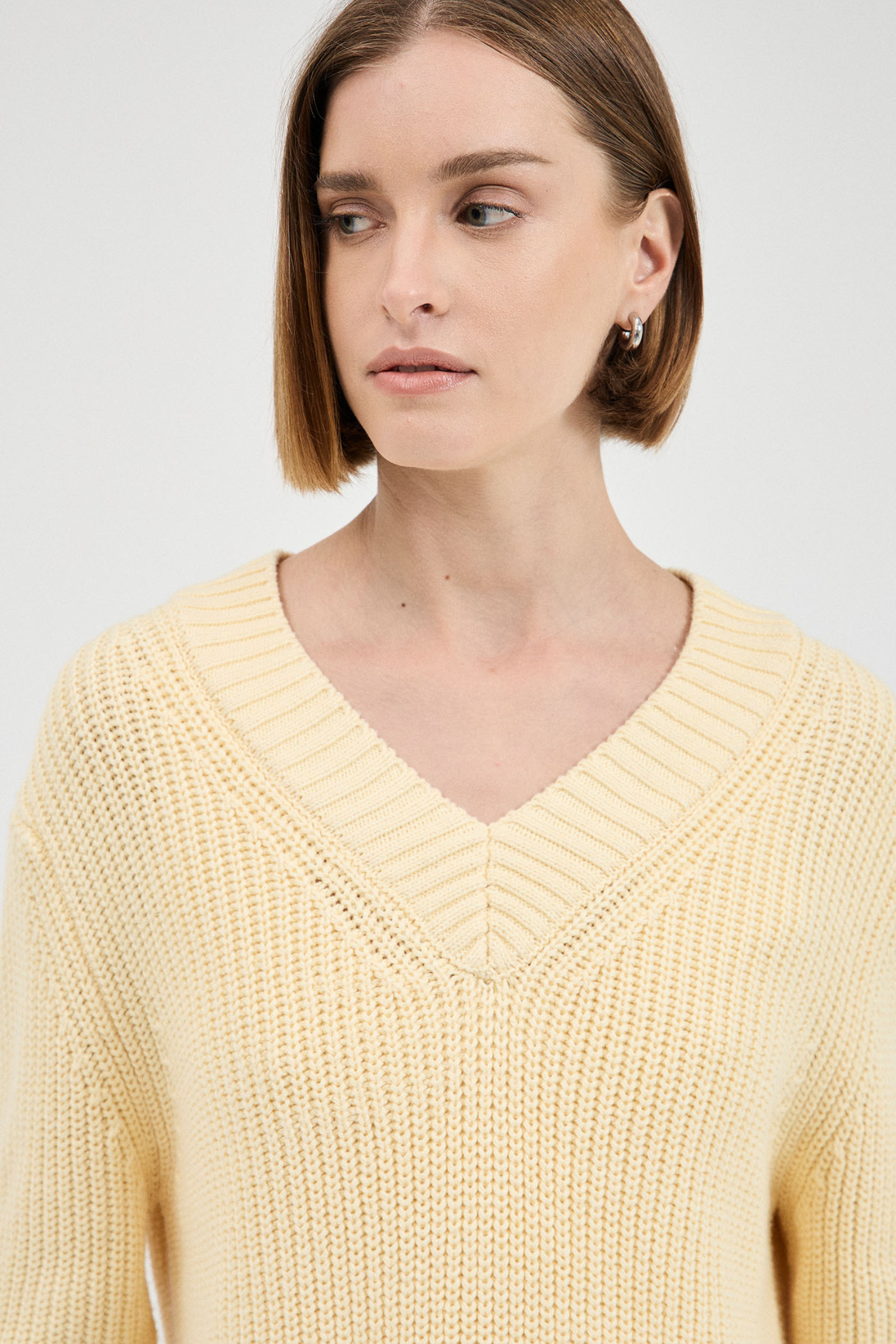 V-Neck Knit - Butter