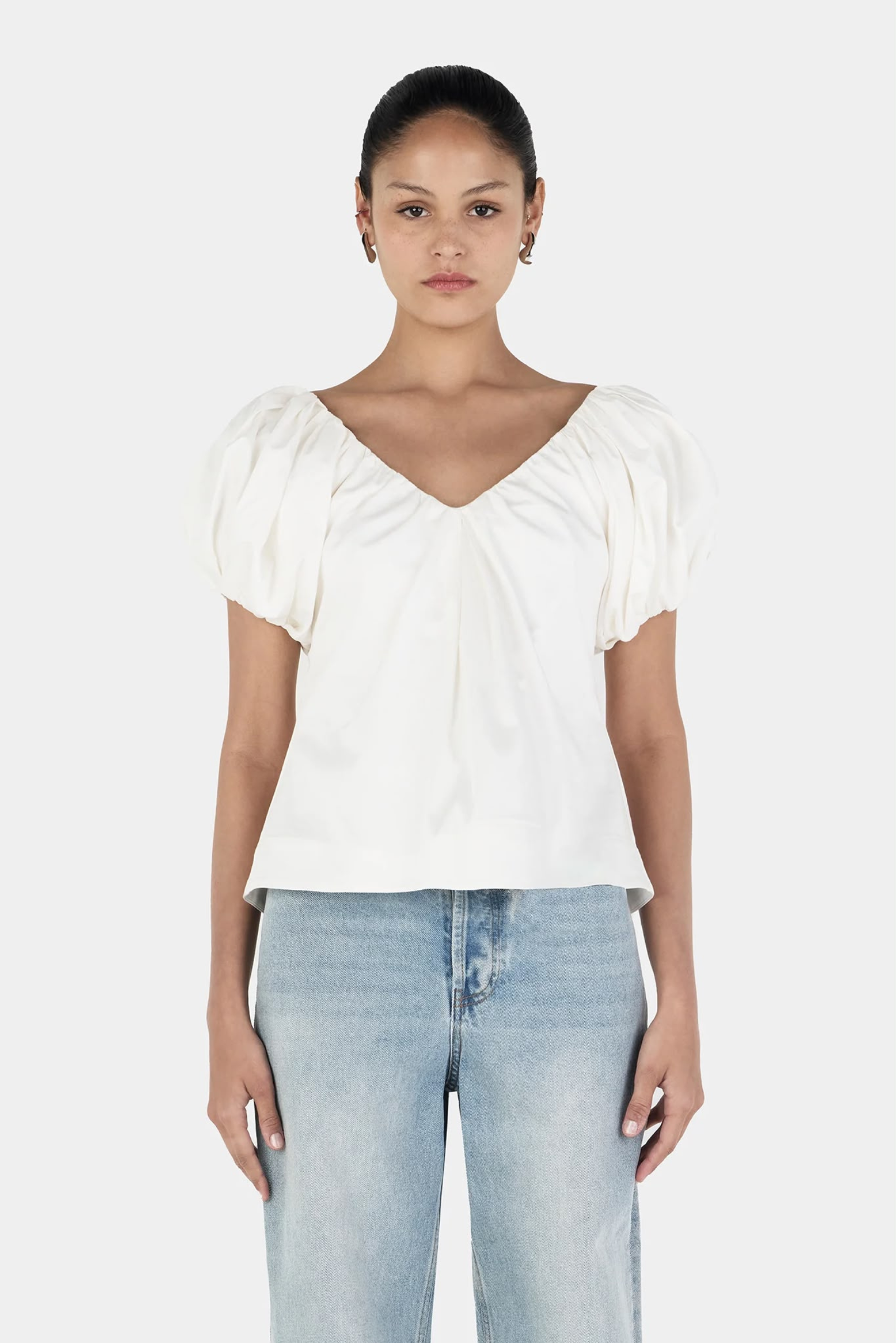 Thandie Top - Ivory
