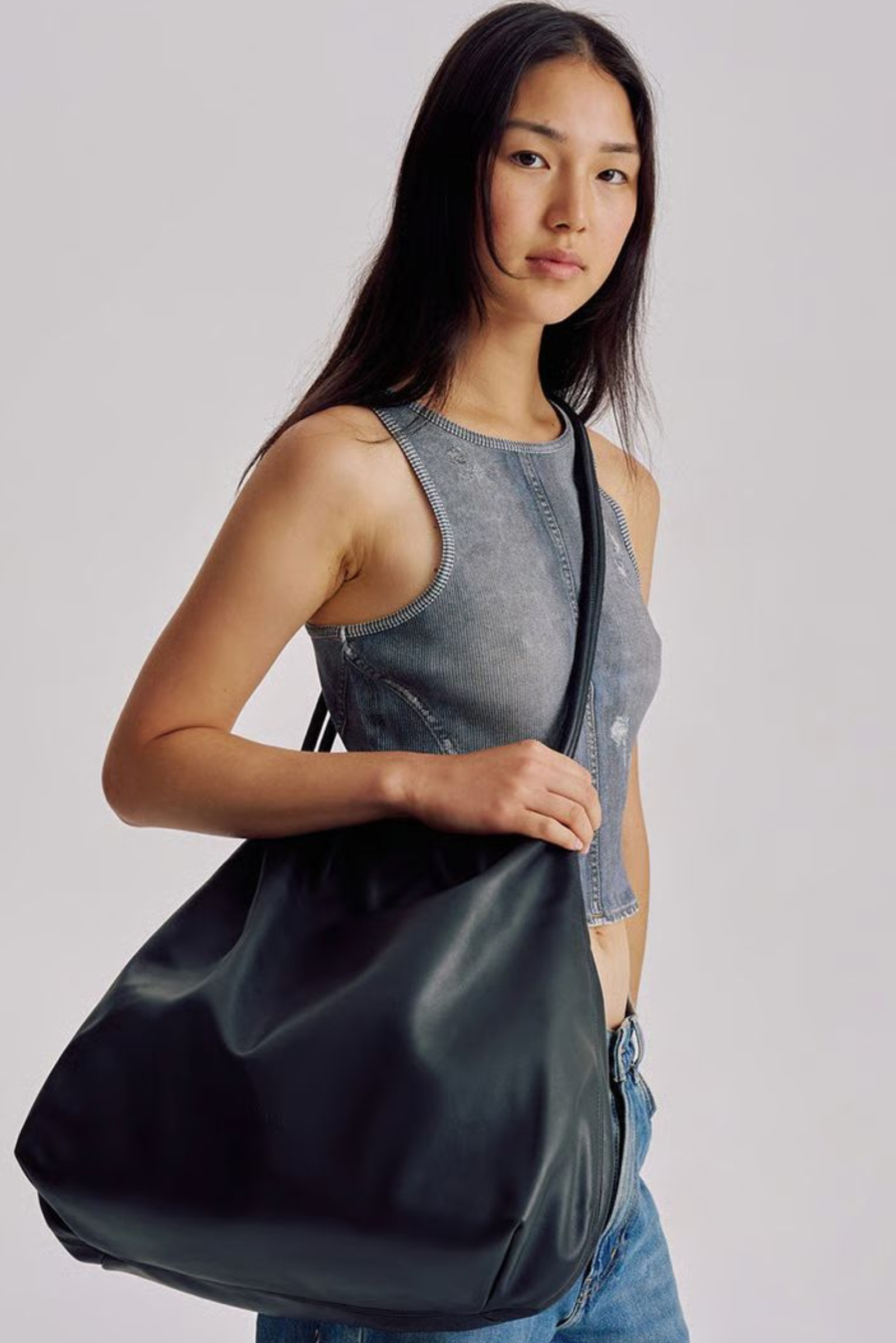 Alma Bag XL - Black