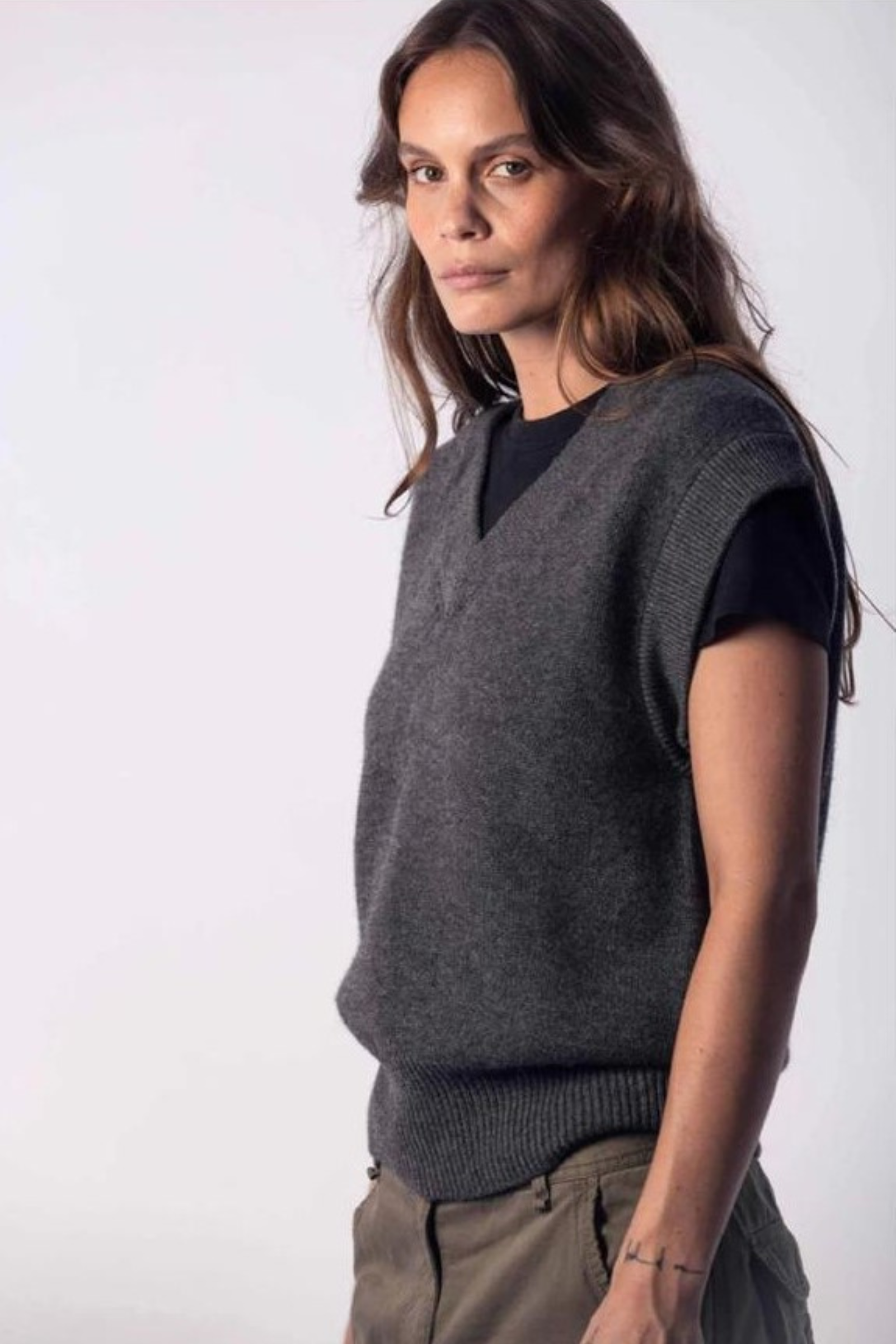 Wool Pullover - Charcoal