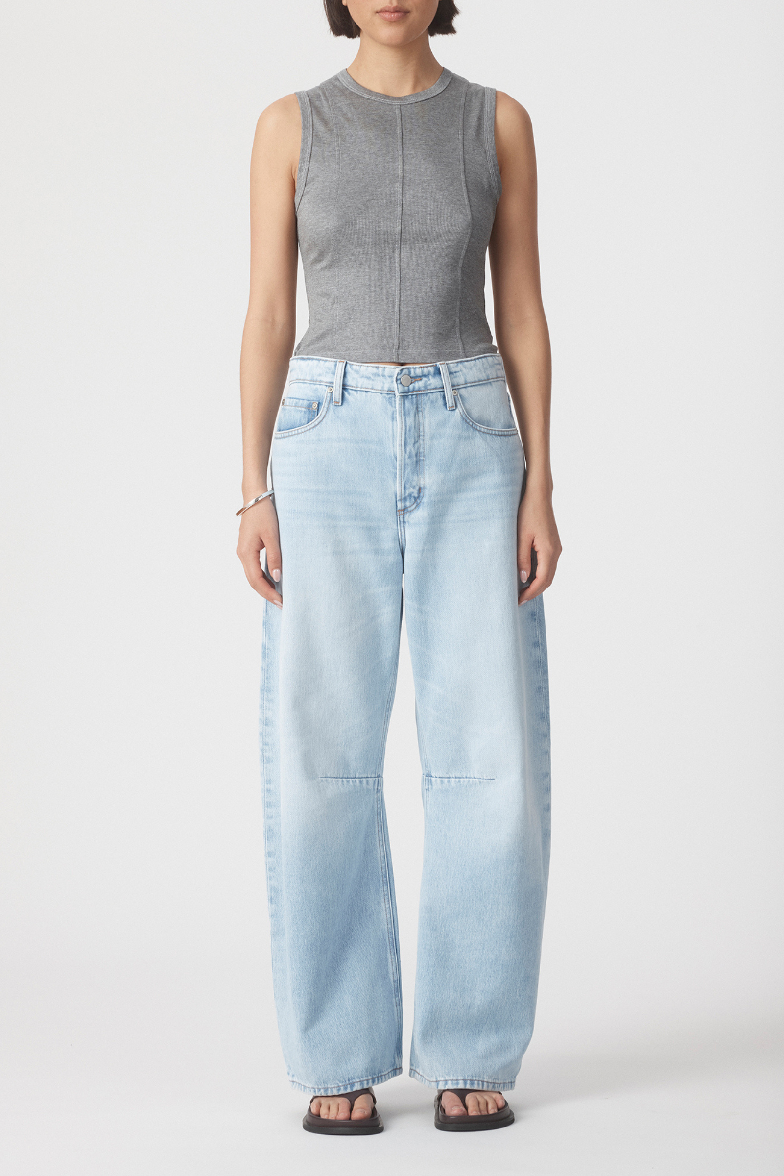 Vera Barrel Leg Jeans - Fade