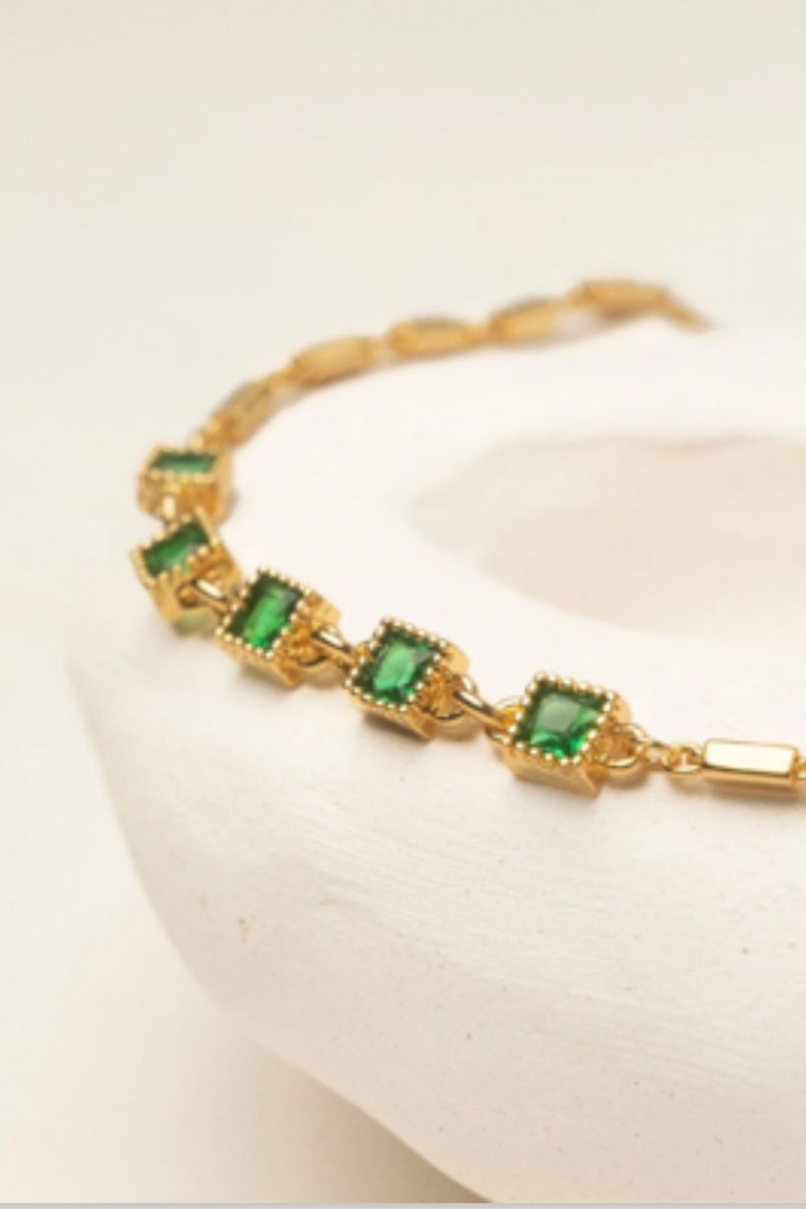 Giska Necklace