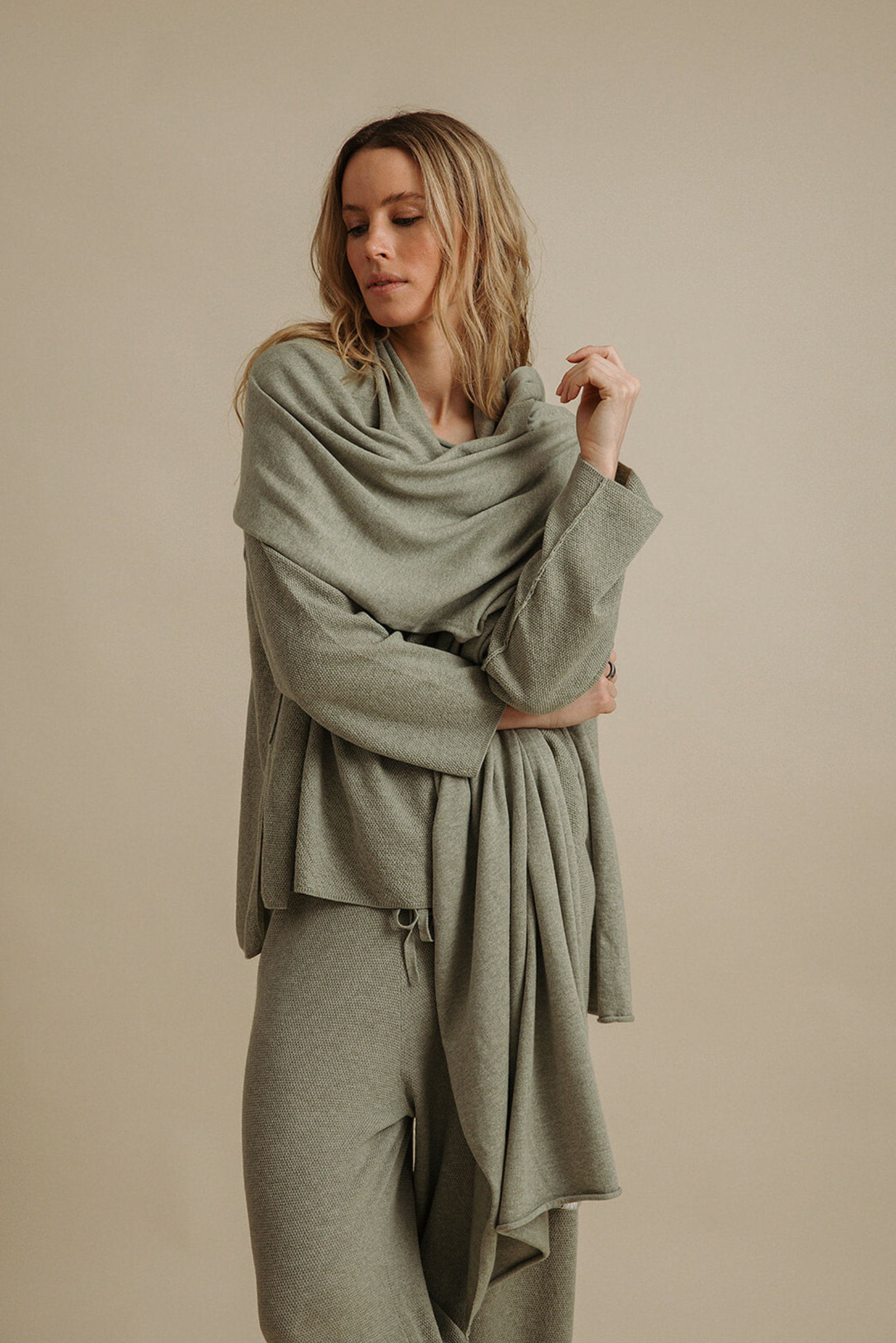 Winter Retreat Wrap - Deep Ocean