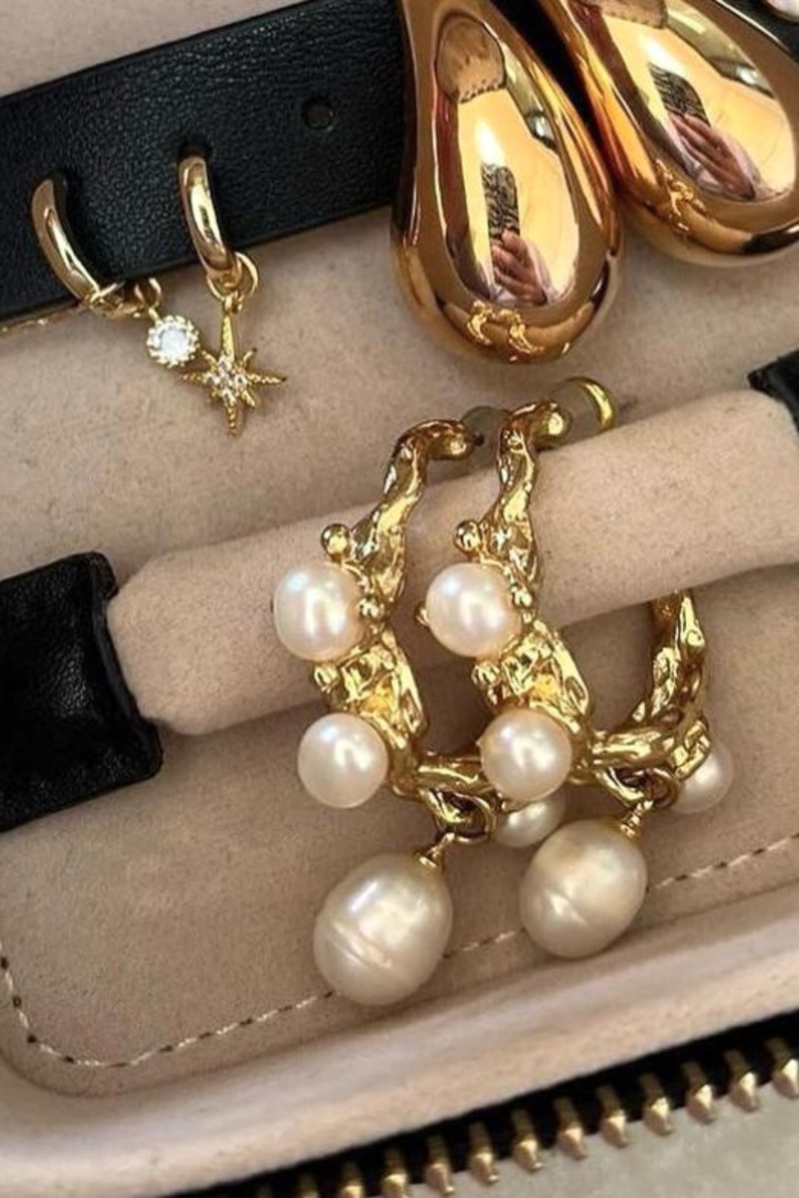 Baroque Freshwater Pearl Earrings- Gold