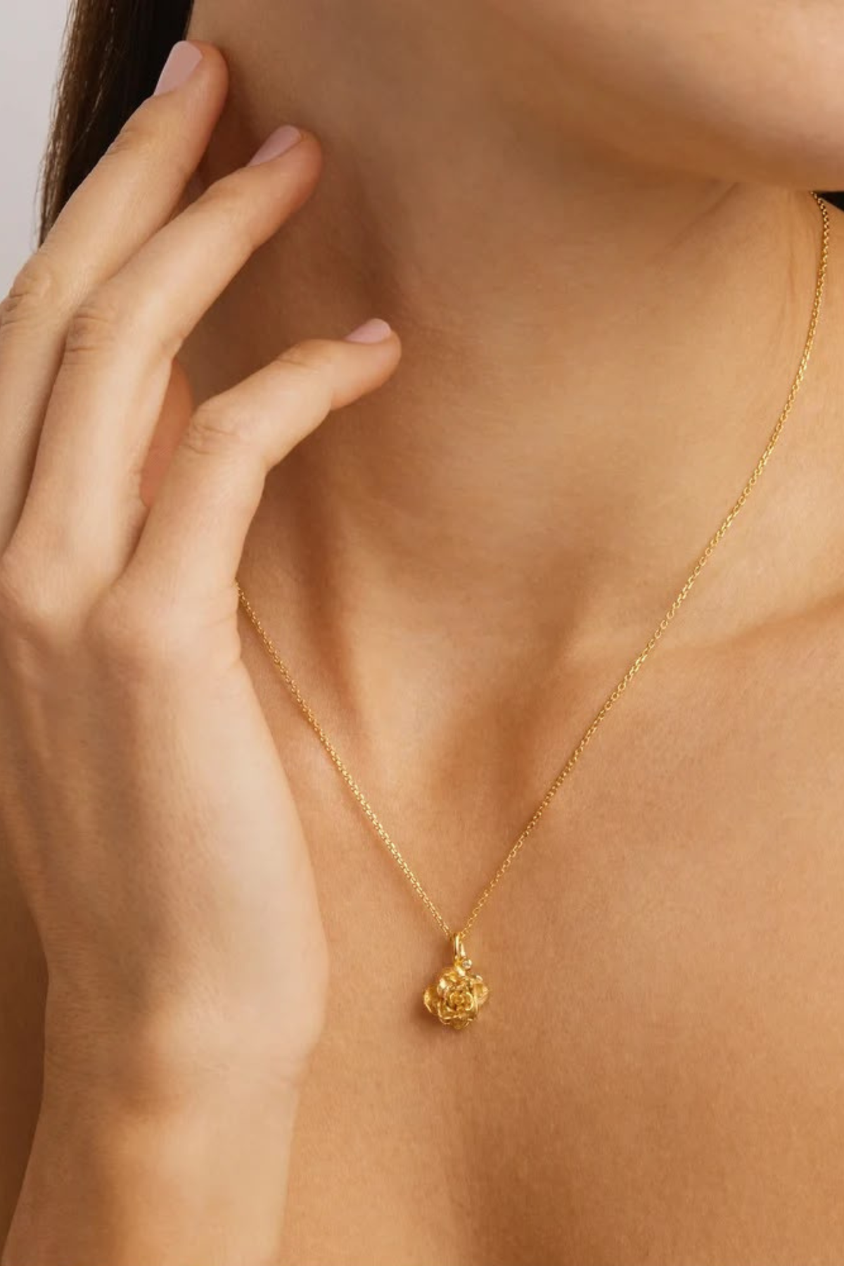 Birth Flower Necklace Rose June - Gold