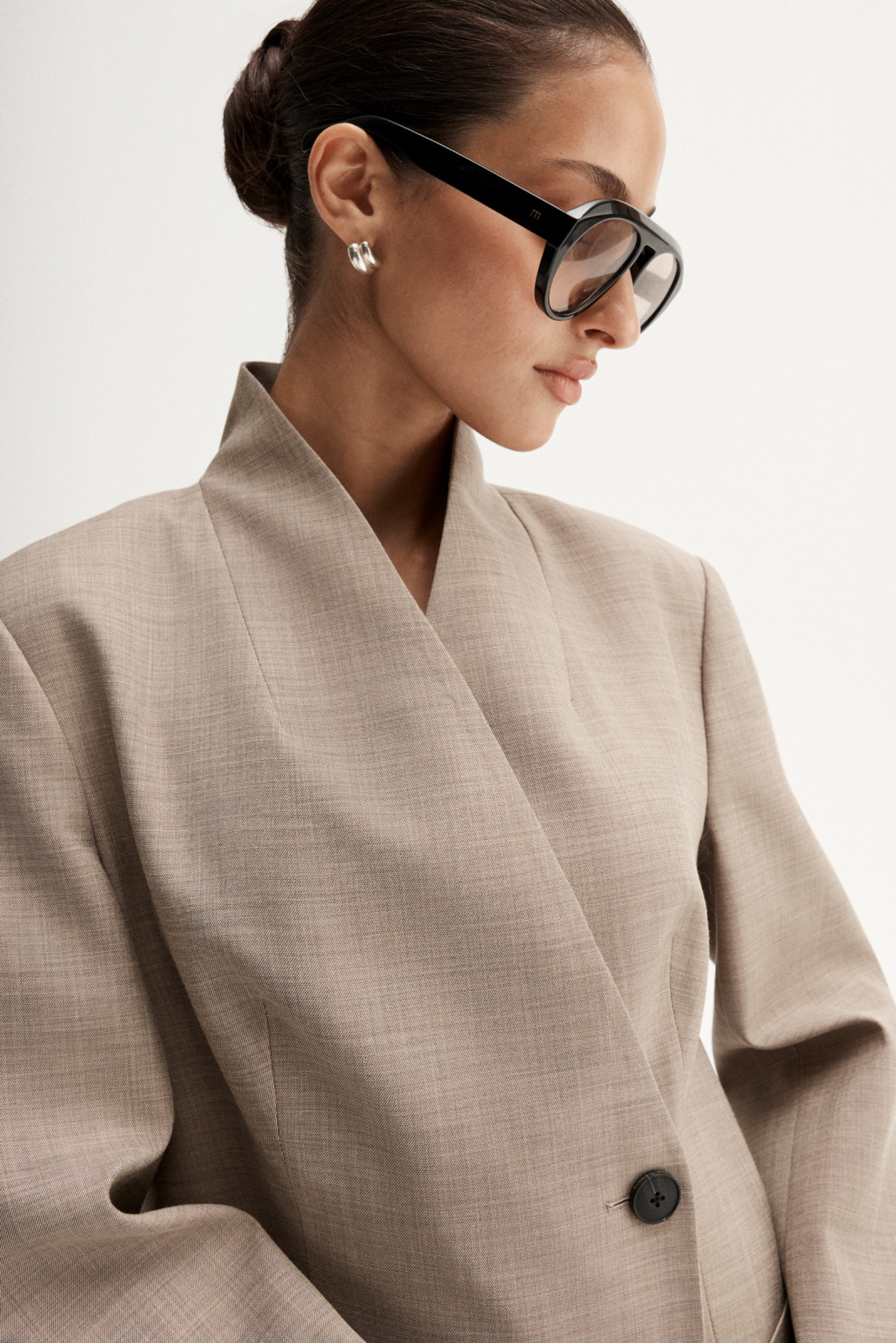 Kaia Blazer - Sand