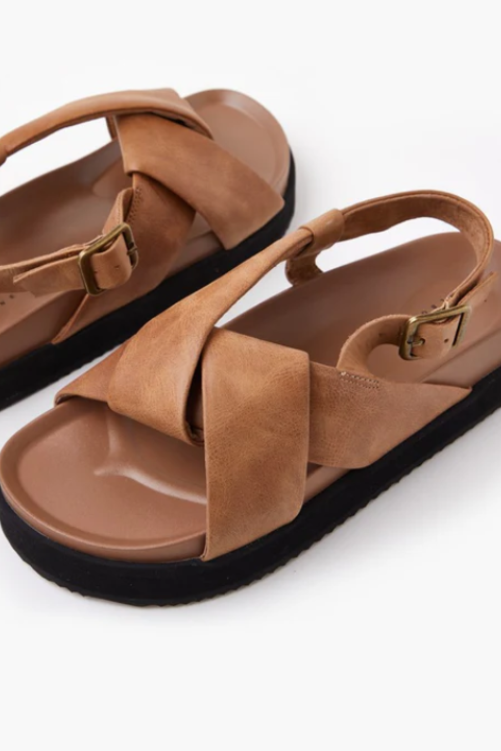 Maya Sandal - Tan