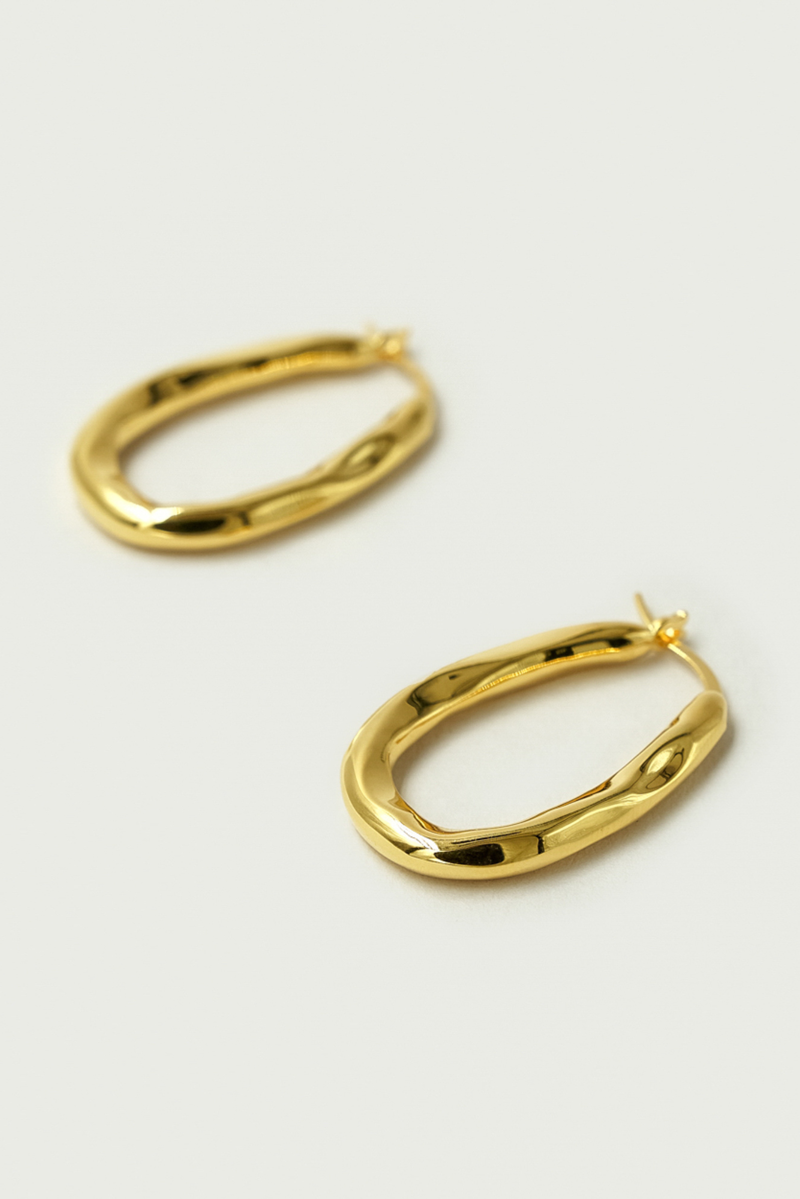 Organica Bent Hoops - Gold