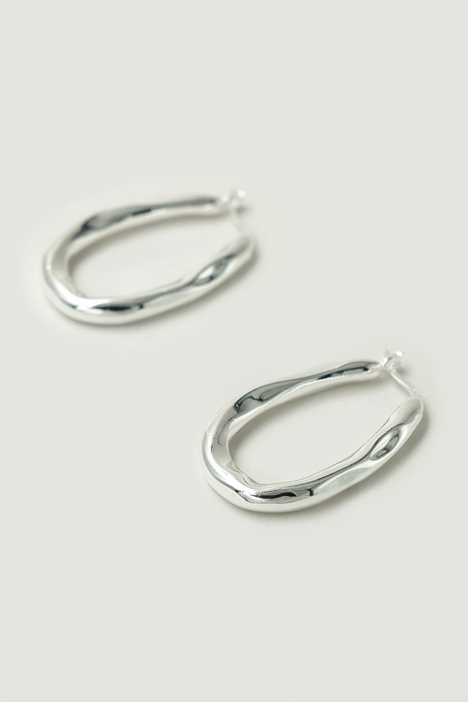 Organica Bent Hoops - Silver