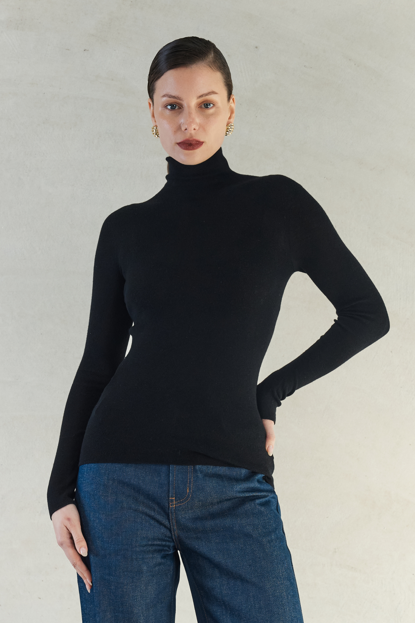 Isla Top - Black