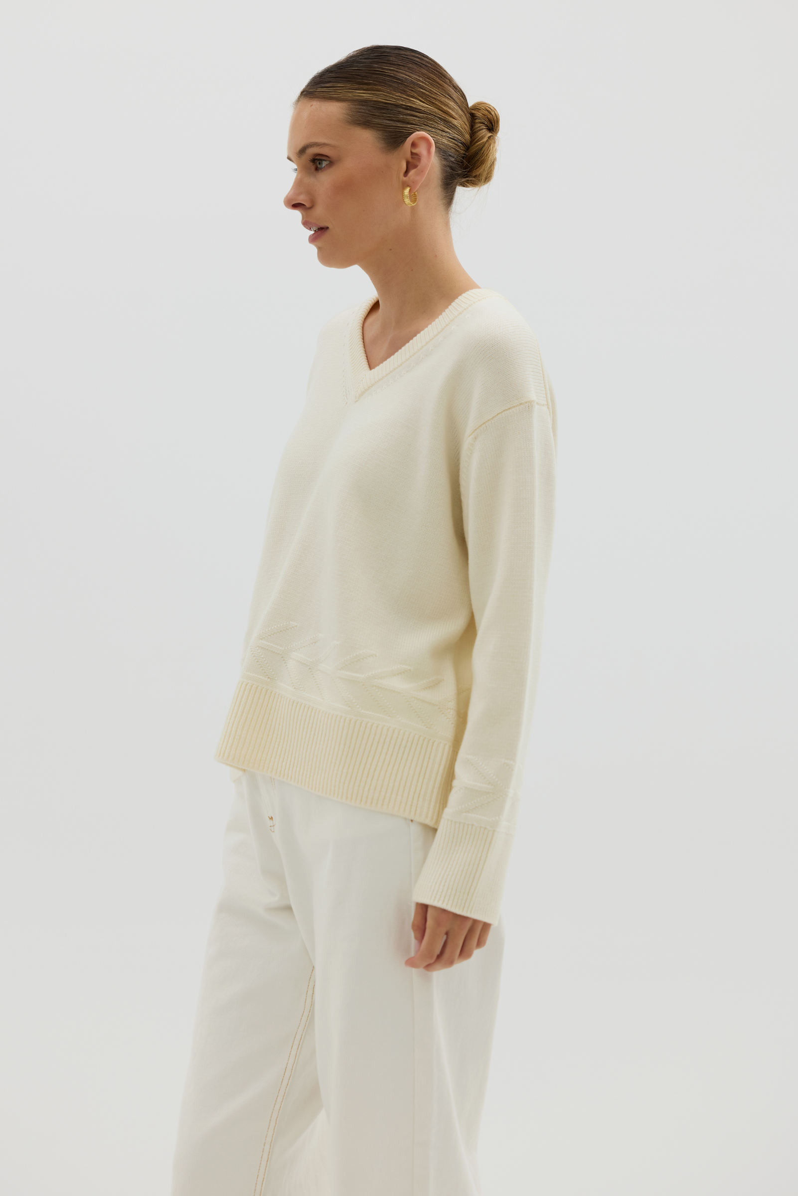 Chunky V Neck Sweater - Cream
