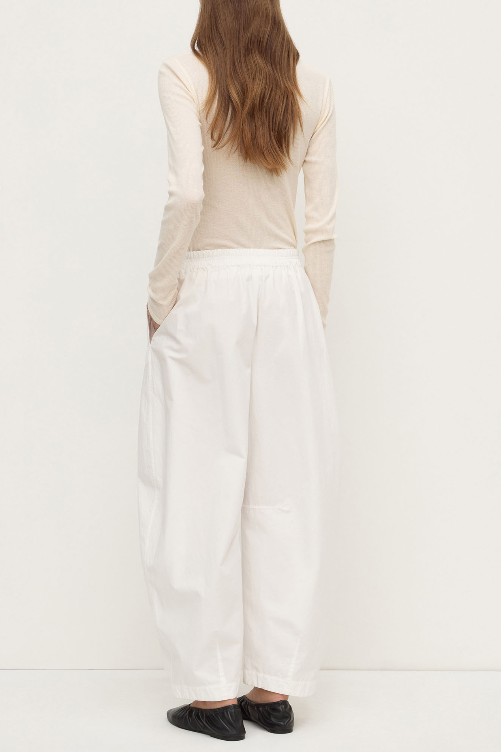 Lola Barrel Pants - White