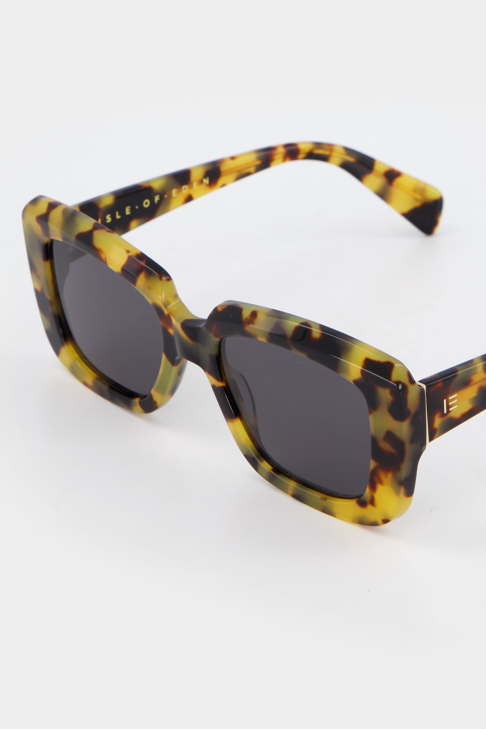 Pia Sunglasses - Tort