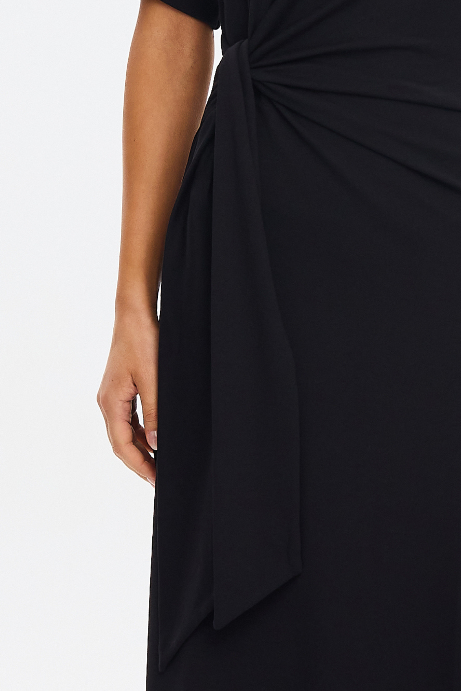 Erina Maxi Dress - Black
