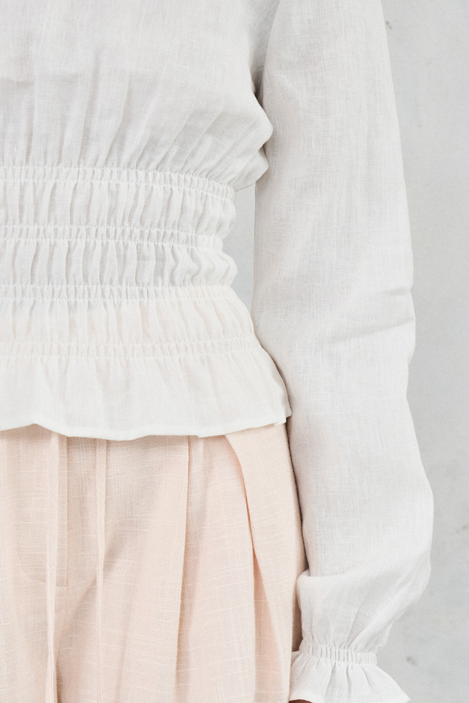 The Linen Shirred Top - White