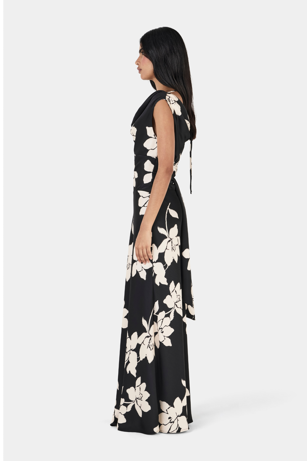 Nean Dress - Night Thorn