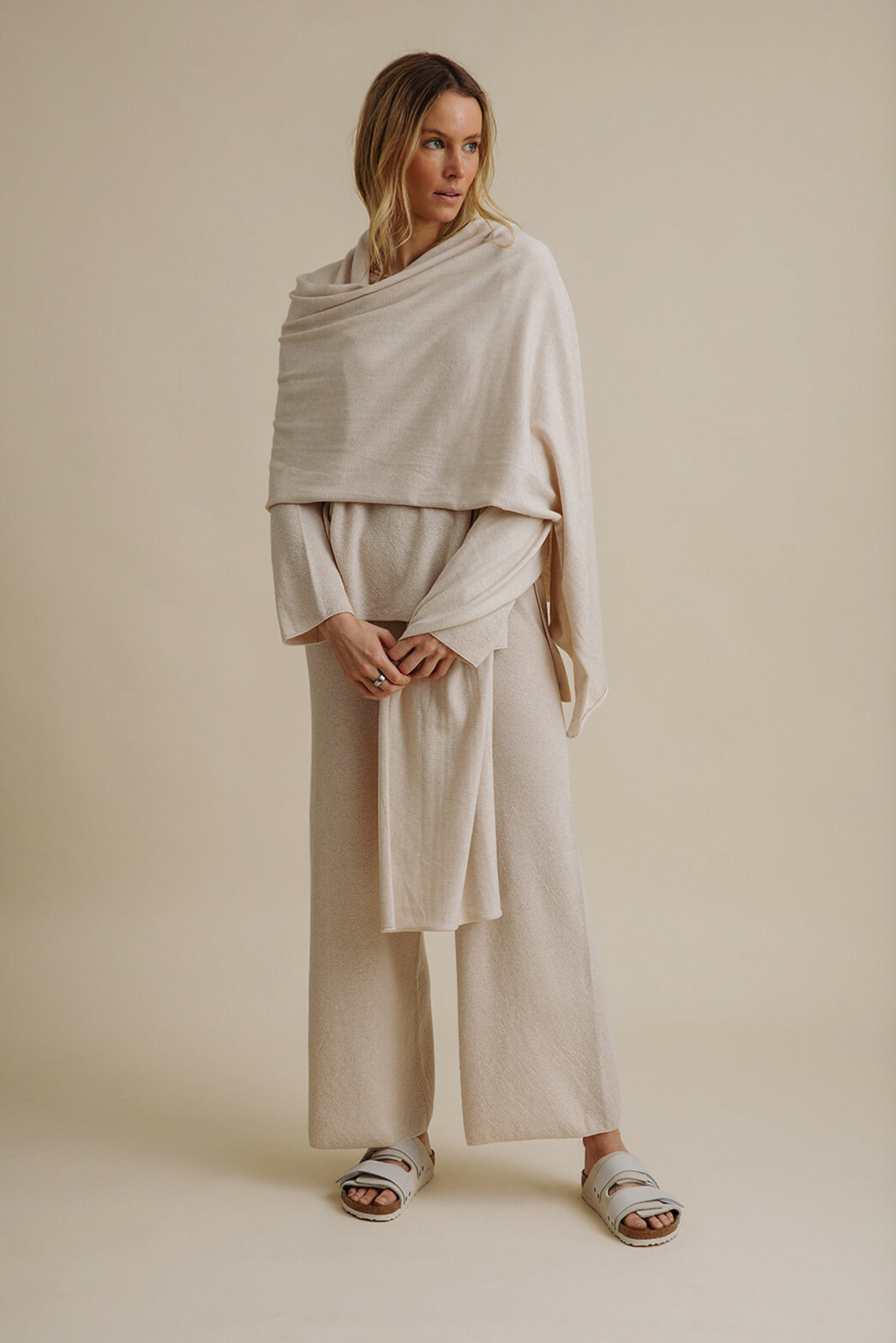 Winter Retreat Wrap - Acacia