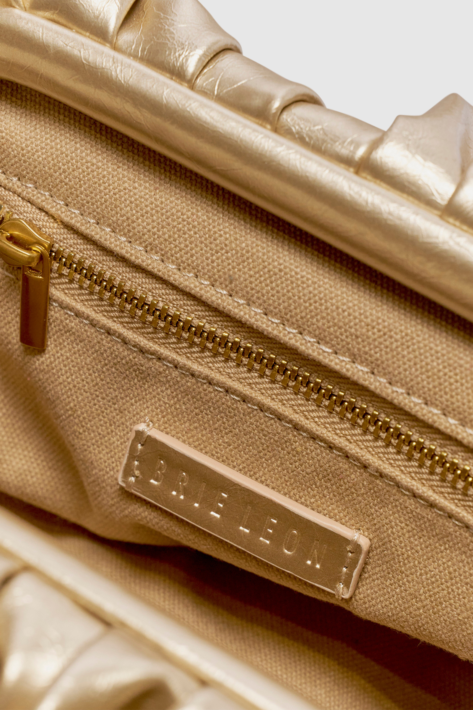 Rhi Clutch - Honey Gold