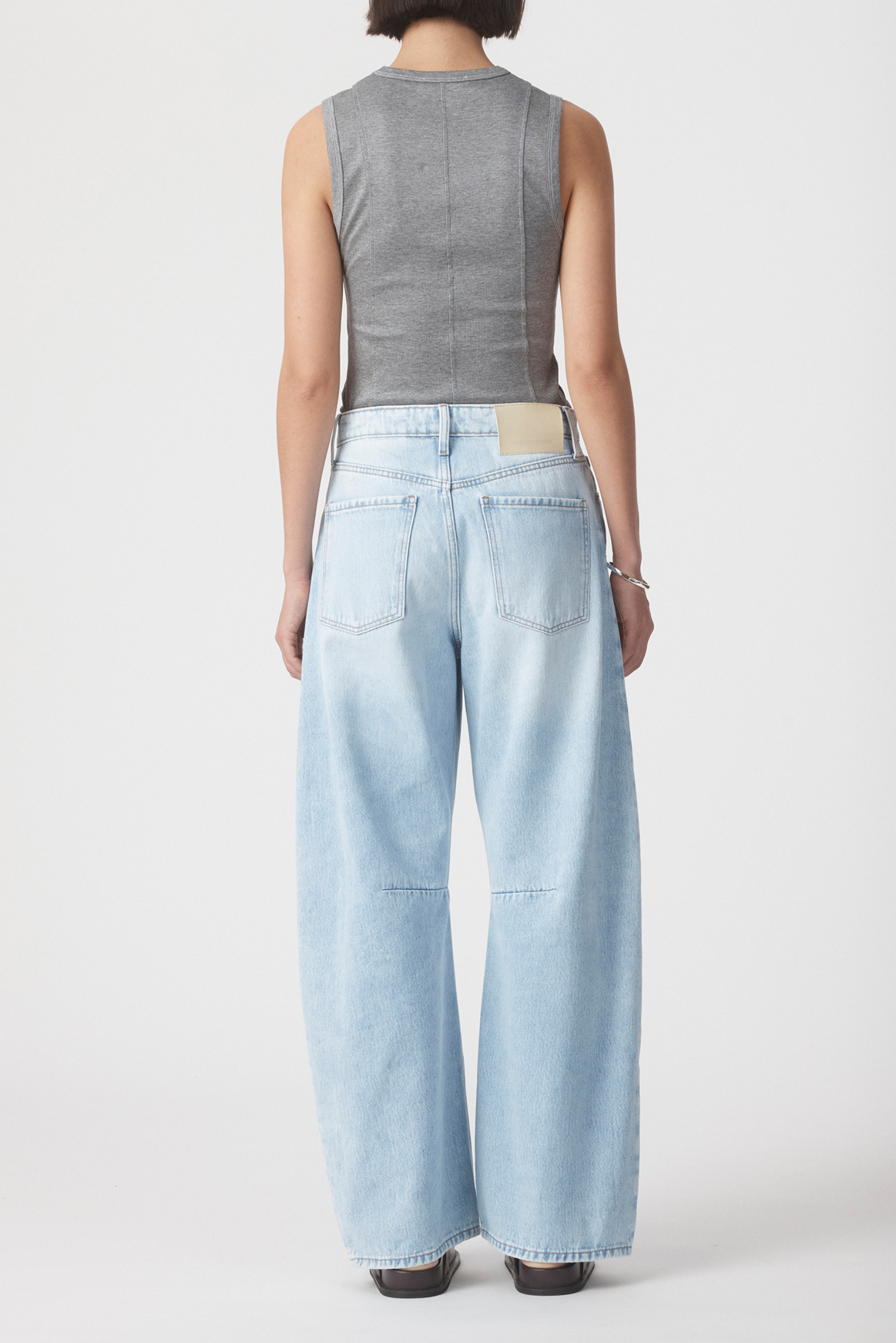 Vera Barrel Leg Jeans - Fade