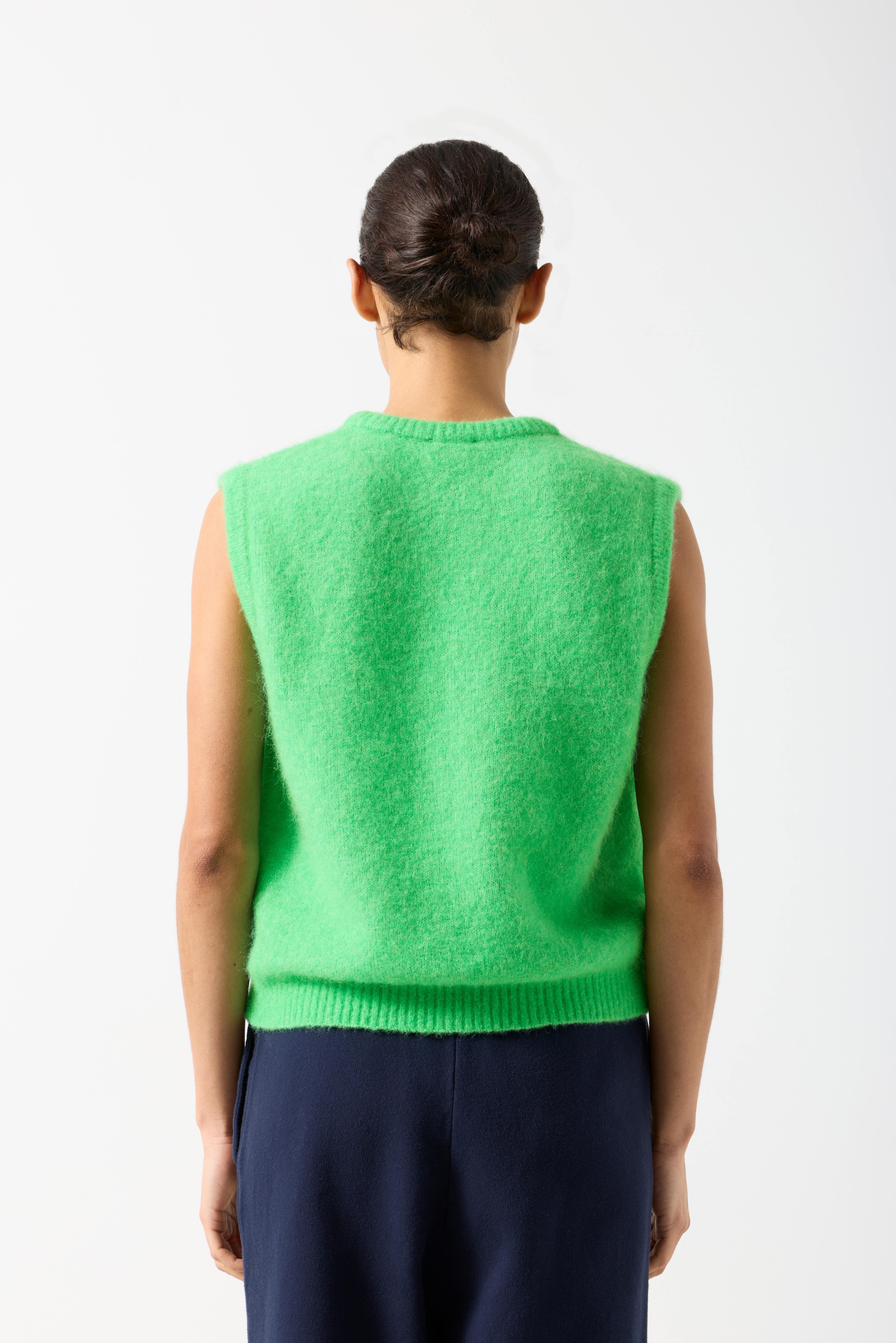 Vitow Sleeveless Jumper - Garden