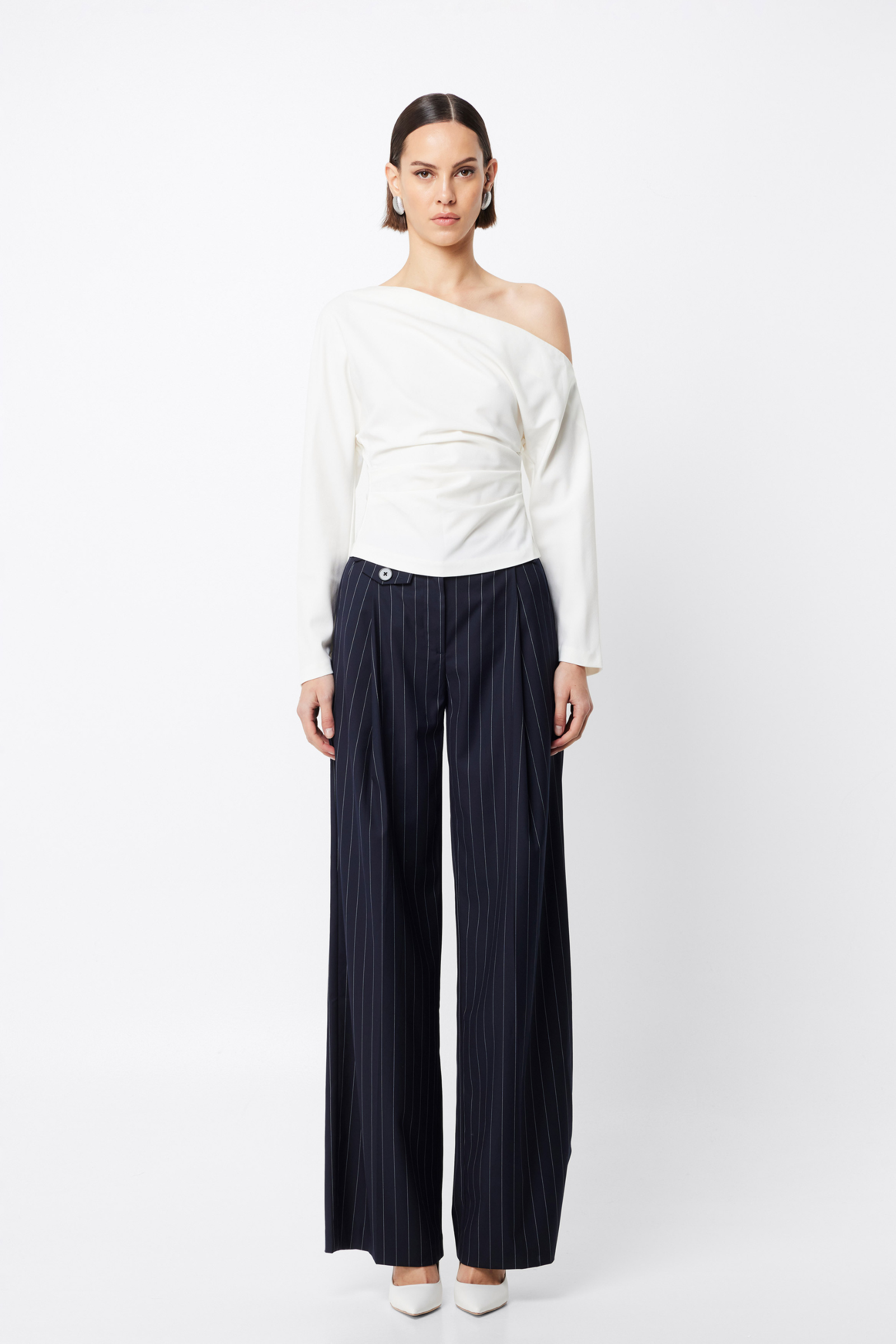 Disarm Top - White